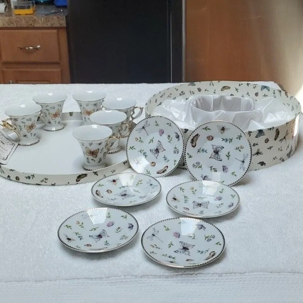 Porcelain Demitasse Teacups Saucers Butterflies (6) ITALIAN DESIGN CERAMICS vtg